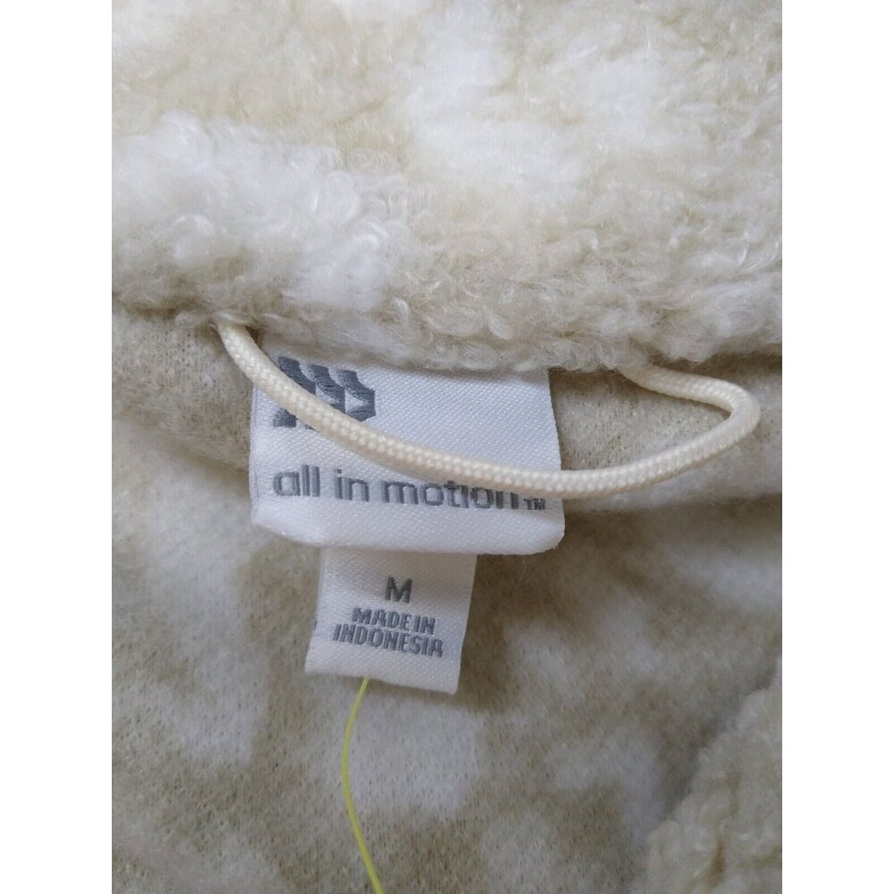 All In Motion Women's Sz M Cozy Beige Cheetah Print Full Zip Sherpa Jacket NEW - Picture 7 of 7